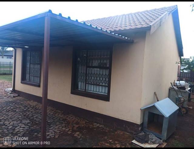 2 BEDROOM HOUSE FOR SALE IN DAWN PARK EXT